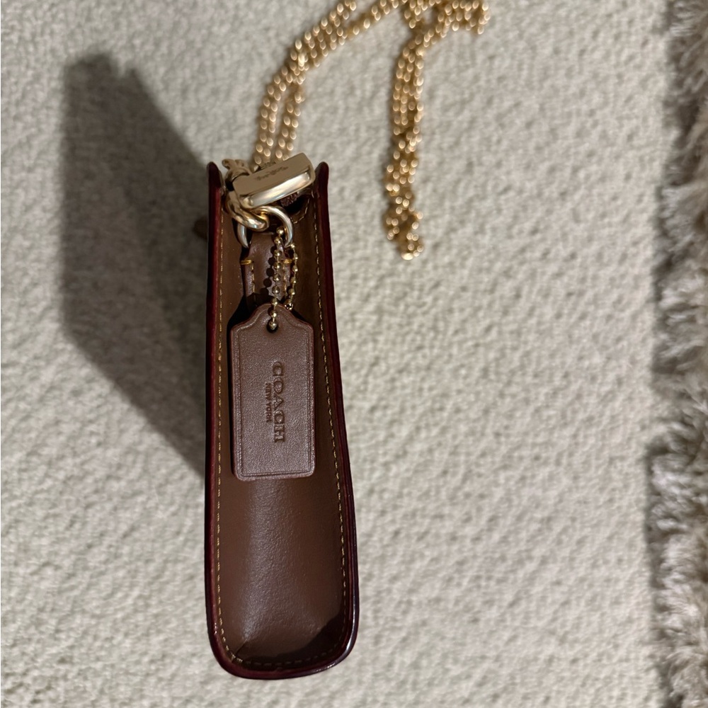 Coach Tan Leather Bag with Gold Chain with flowers - Picture 4 of 6